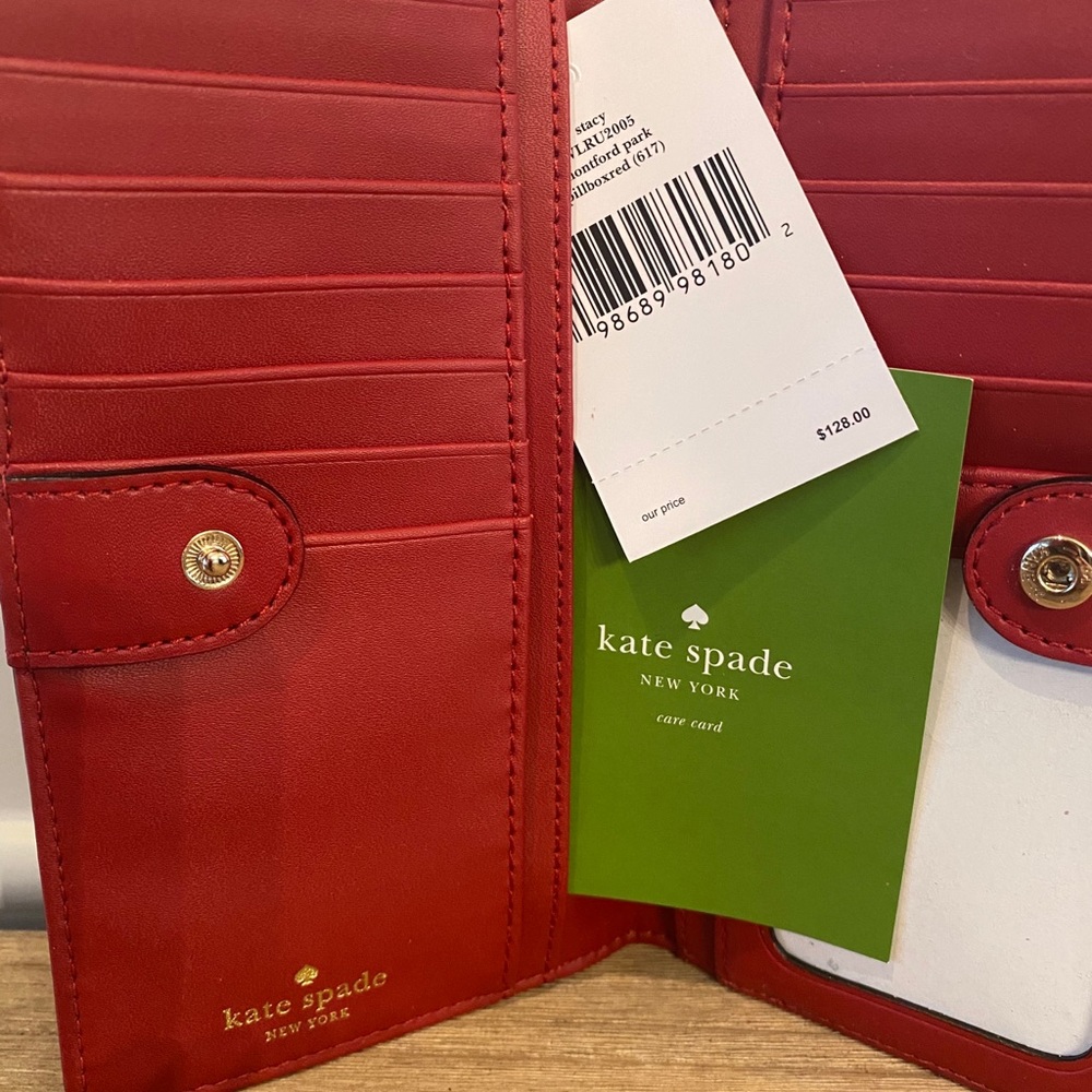 Kate Spade Wallet - Picture 4 of 4